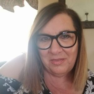 Meet your Posher, Katrina